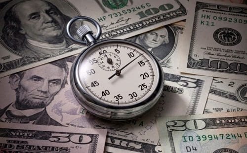 تأثير الاخبار علي العملات